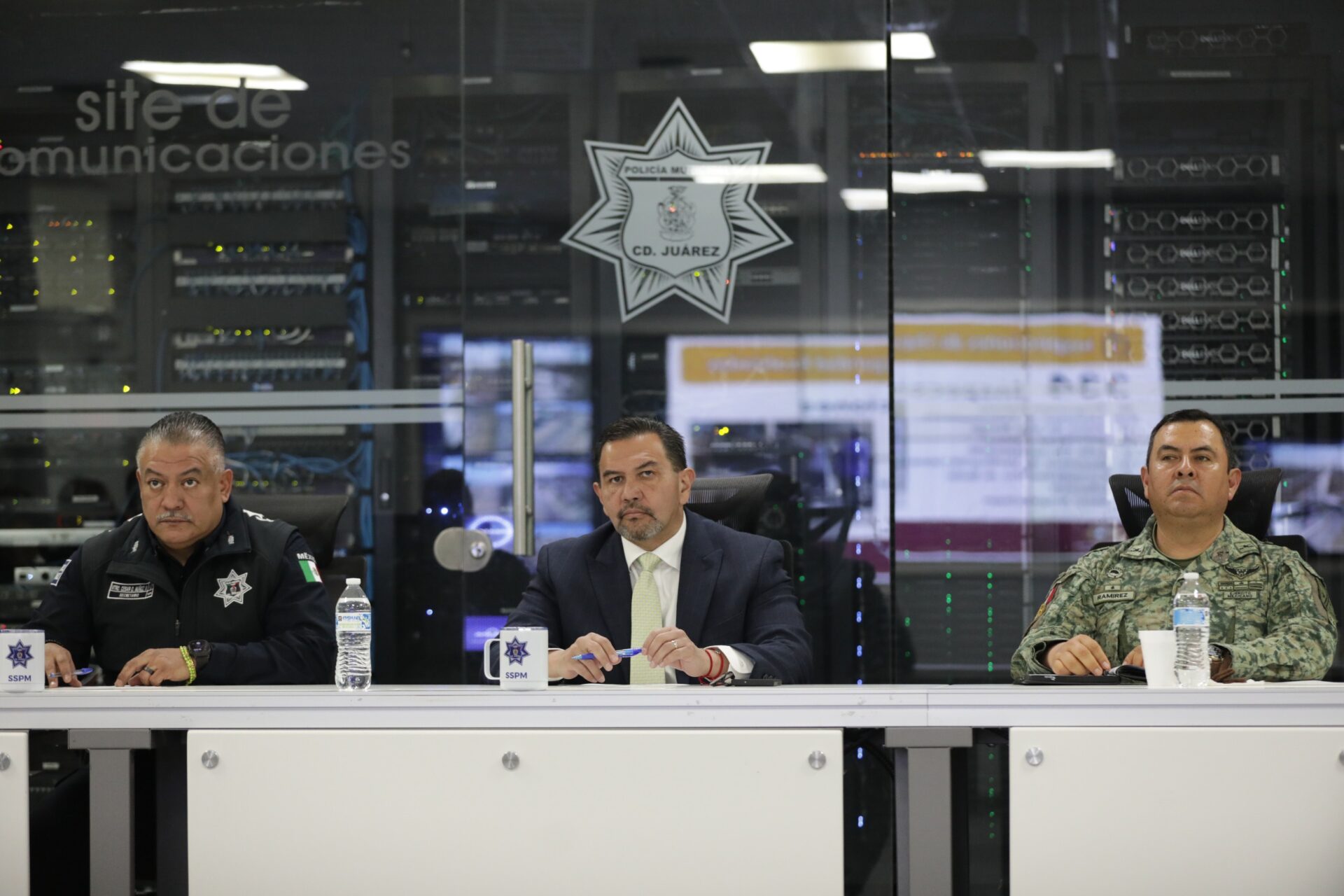 Cruz Pérez Cuellar 001