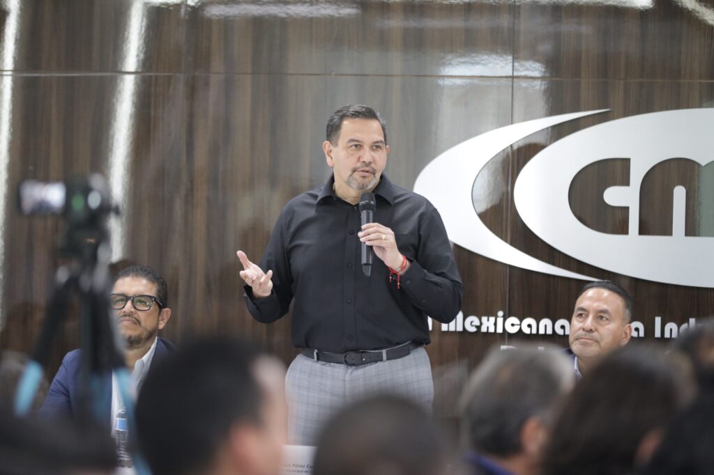 Cruz Perez Cuellar 001