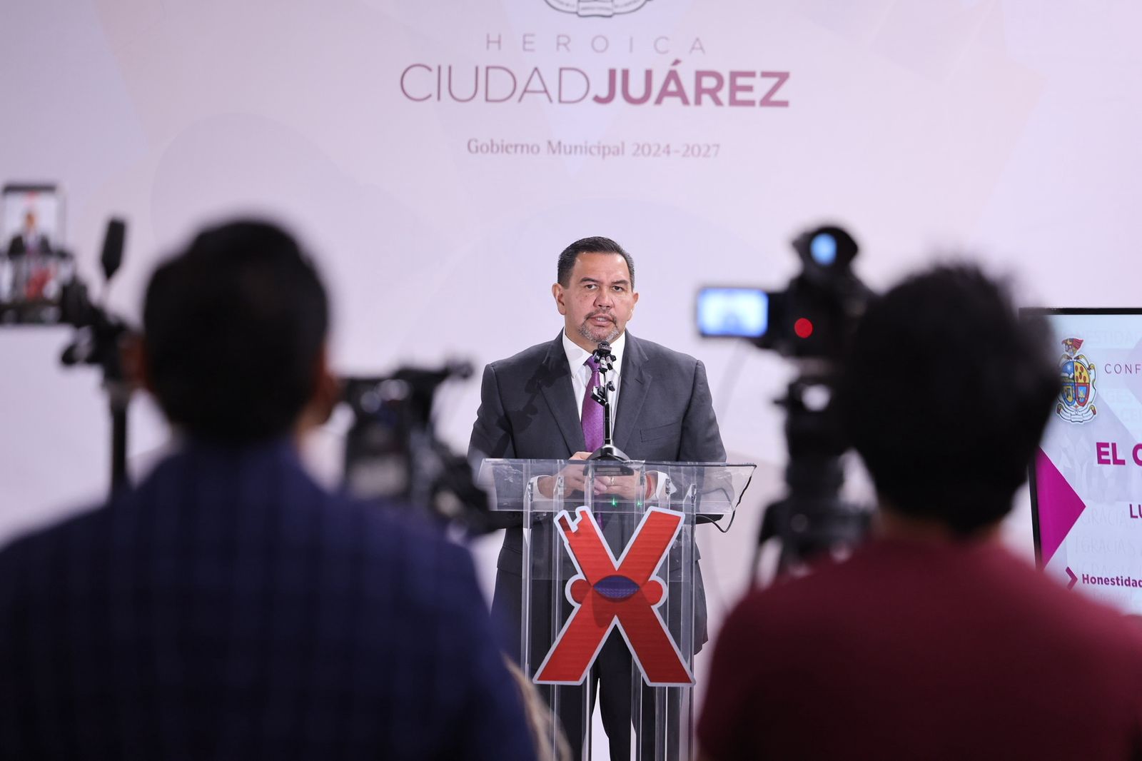 Cruz Pérez Cuellar 001